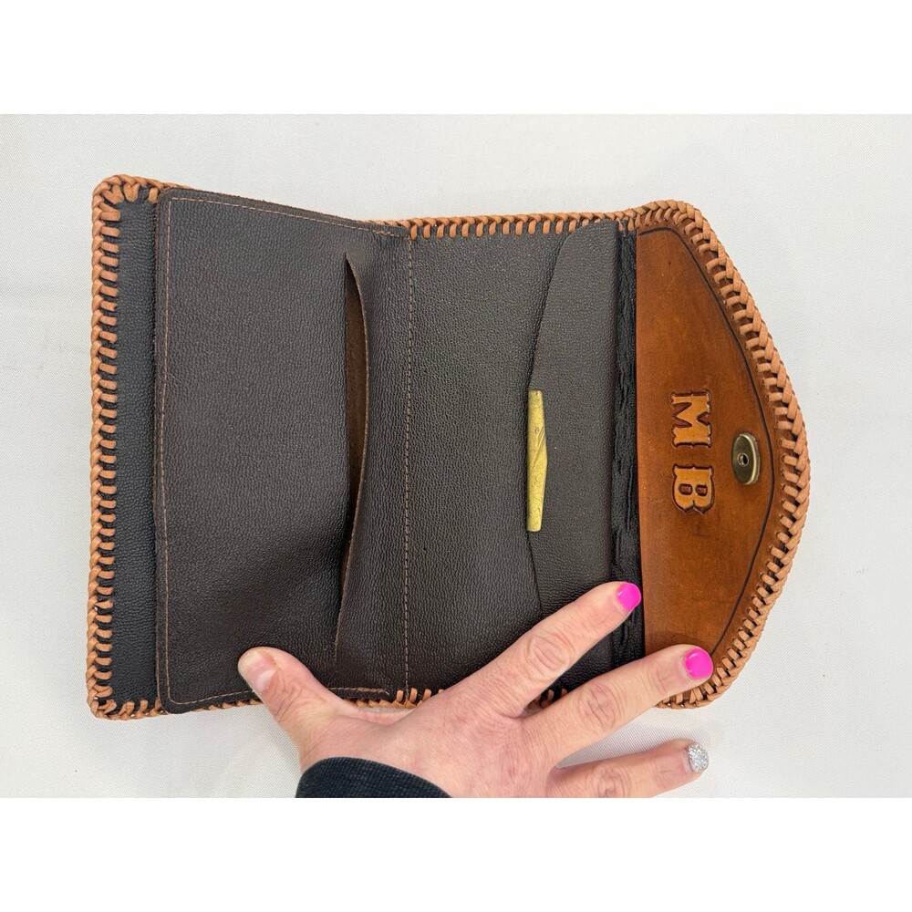 Handmade Extravagant Detail 100% Leather Wallet - Picture 6 of 7